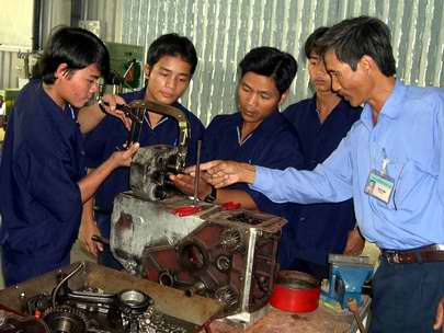 Danh sách những cơ sở được giao nhiệm vụ đào tạo liên thông từ trình độ trung cấp nghề, CĐ nghề lên trình độ CĐ và ĐH Danh sách những cơ sở được giao nhiệm vụ đào tạo liên thông từ trình độ trung cấp nghề, CĐ nghề lên trình độ CĐ và ĐH